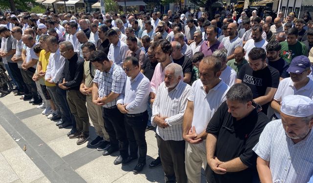 Adana, Mersin, Hatay ve Osmaniye'de Hamas Siyasi Büro Başkanı Heniyye suikastına tepki