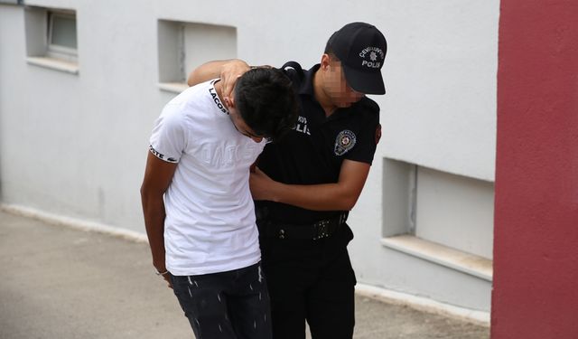 Adana'da aküye gizlenmiş 11 kilogram esrar ele geçirildi