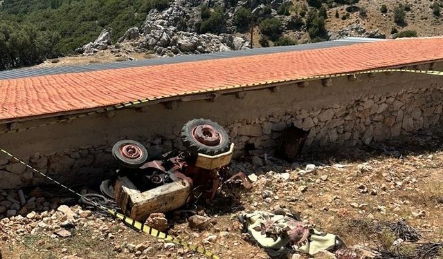 Burdur'da devrilen traktörün altında kalan kişi öldü