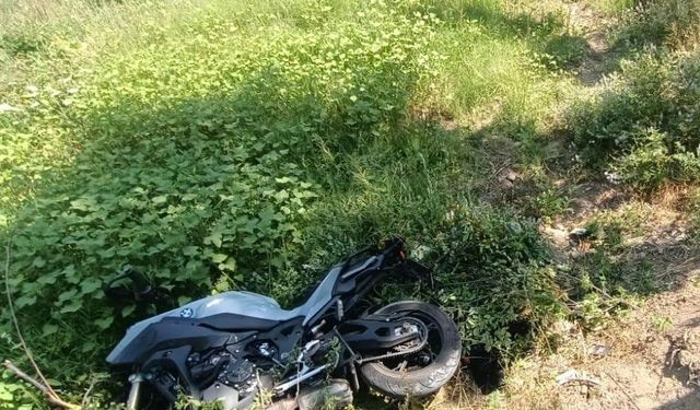 Isparta'da şarampole devrilen motosikletin sürücüsü öldü