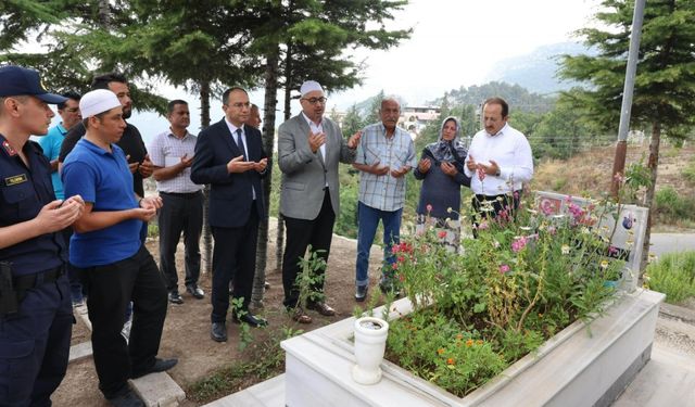 Mersin Valisi Pehlivan, şehit ailesini ziyaret etti