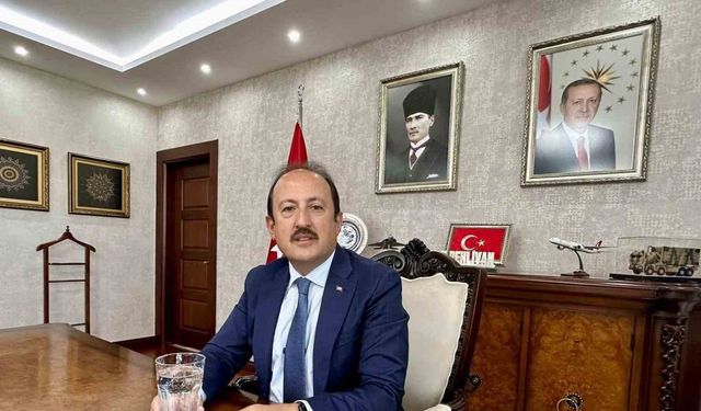 Sıcak yaz günlerinde su tüketimine dikkat çektiler