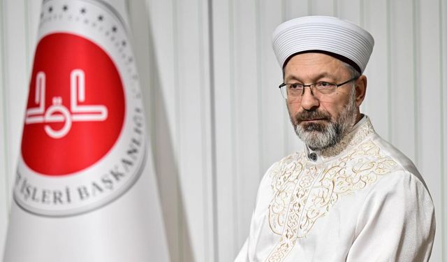 Diyanet İşleri Başkanı Erbaş'tan 'Ayasofya-i Kebir Cami-i Şerifi' paylaşımı