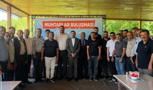 Çağlayancerit ve Türkoğlu’nda Muhtarlarla Toplantı Yapıldı