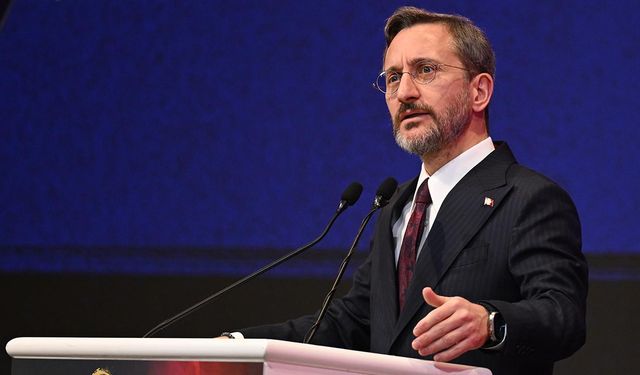 Altun: Cumhurbaşkanımız Erdoğan'ı hedef alarak savaş suçlarınızı kamufle edemezsiniz