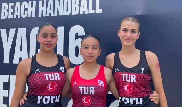 İskenderun'lu Milli Hentbolcular Yurda Döndü