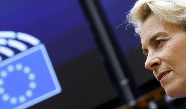 AP'deki aşırı sağcı yeni gruptan, güvenoyu yoklaması öncesinde von der Leyen'e yolsuzluk suçlaması