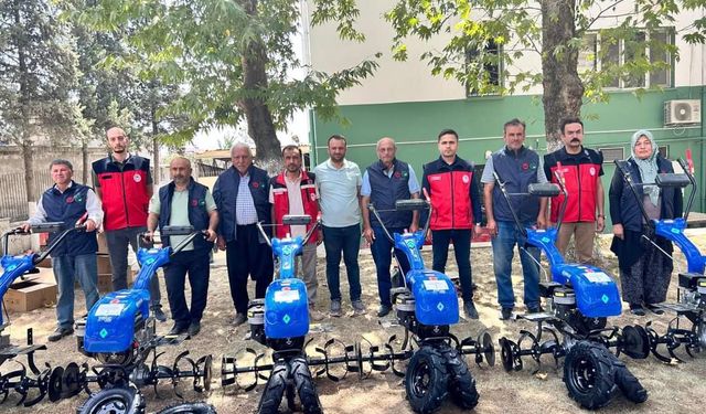 Motorlu çapa makinesi dağıtımı yapıldı