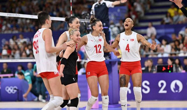 A Milli Kadın Voleybol Takımı, olimpiyat oyunlarında ilk kez yarı finale yükseldi