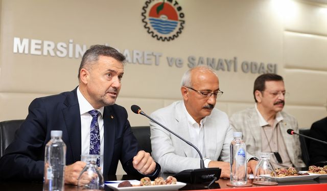 Hisarcıklıoğlu ve Elvan, Mersin'de iş adamları ile bir araya geldi