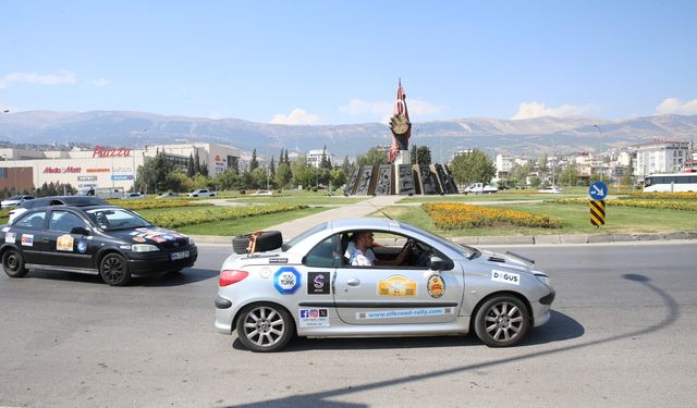 Doğu-Batı Dostluk ve İpek Yolu Rallisi'nin 4. durağı Kahramanmaraş oldu