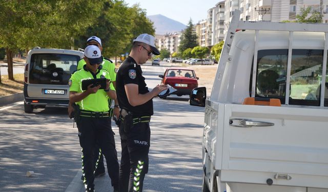 Afşin’de Trafik Denetimleri Sürüyor