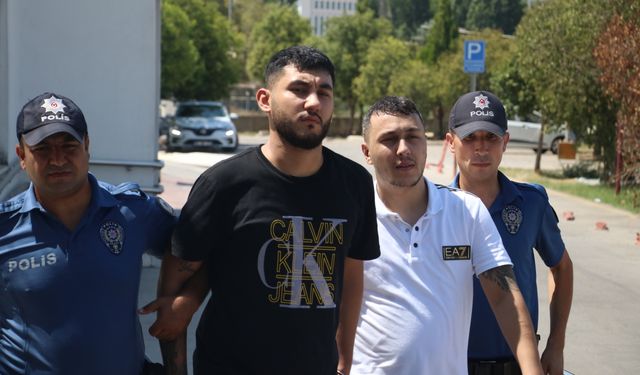 Adana'da 1 kişinin yaralandığı silahlı saldırıyla ilgili yakalanan 2 zanlıdan 1'i tutuklandı