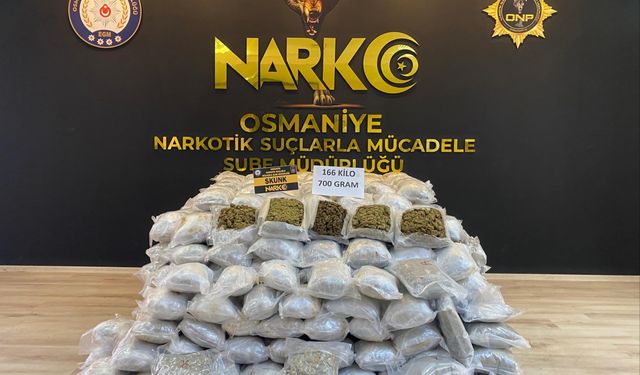 Osmaniye'de tırda 166 kilo 700 gram sentetik uyuşturucu ele geçirildi