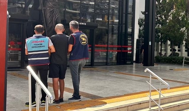 Alanya’da 16 yıl hapis cezasıyla aranan firari yakalandı