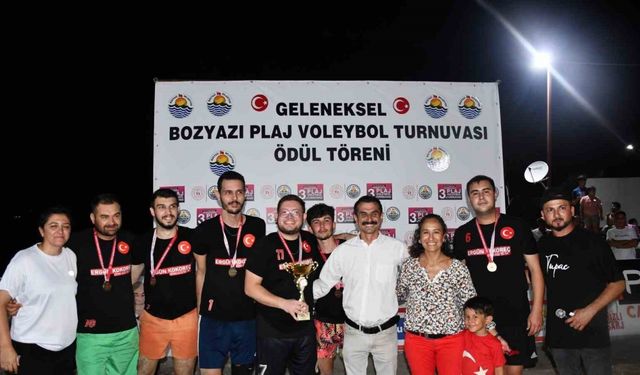 ’Bozyazı 3. Plaj Voleybolu Turnuvası’ sona erdi