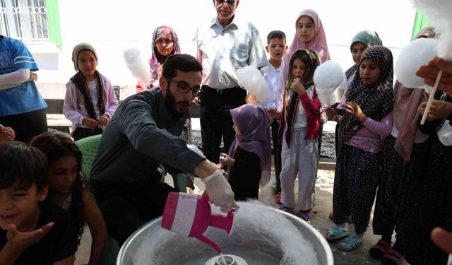 İmam sayesinde çocuklar Kur’an kursuna koşa koşa geliyor