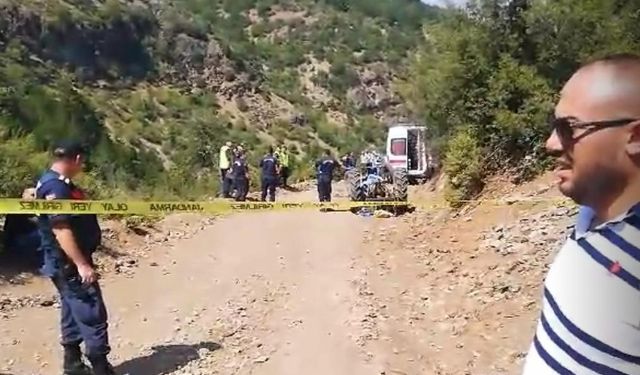 Isparta’da devrilen traktörün altında kalan sürücü hayatını kaybetti