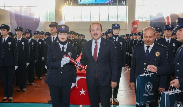 Mersin POMEM 30. dönem mezunlarını verdi