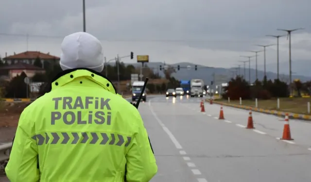 Karayollarında Yeni Dönem: Trafik ve Denetlemede Artık Polis Olmayacak