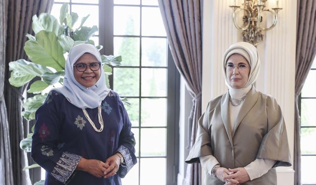 Emine Erdoğan'dan Maimunah Mohd Sharf'a tebrik mesajı