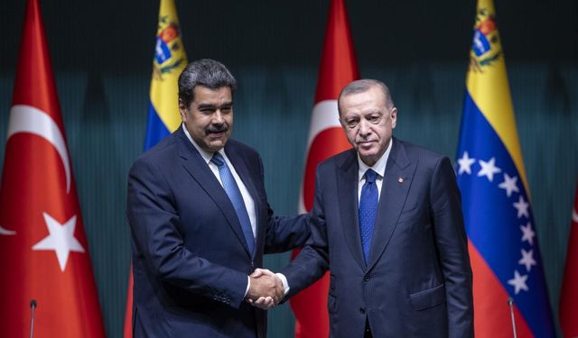 Erdoğan, Venezuela Cumhurbaşkanı Maduro ile görüştü