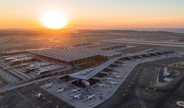 Türkiye'deki yolcuların yüzde 55'i İstanbul havalimanlarından uçtu