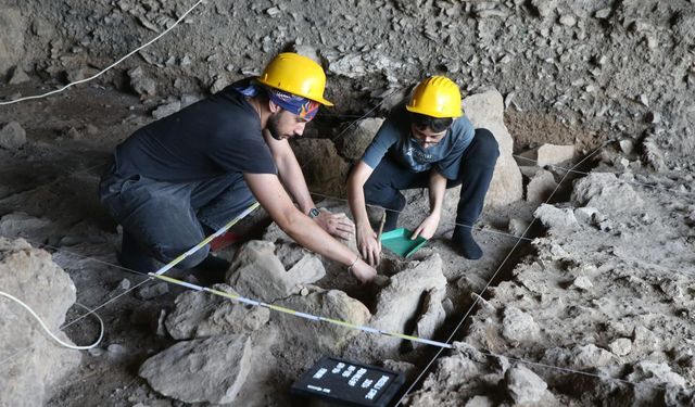 Kahramanmaraş'ta 14 bin 500 yıllık olduğu değerlendirilen mezar bulundu