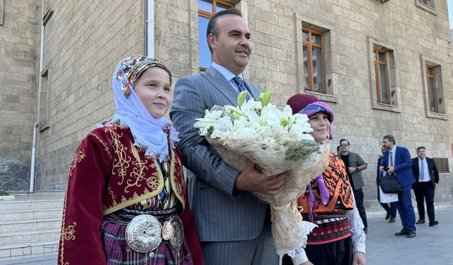 Bakan Mehmet Fatih Kacır, Isparta'da Sanayicilerle İstişare Toplantısı'nda konuştu: