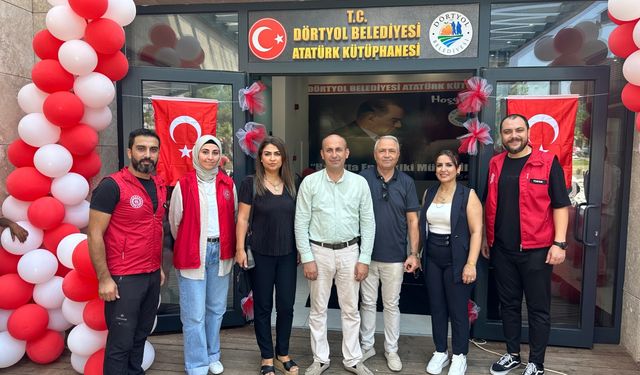 Hatay'da depremzedeler için kütüphane açıldı