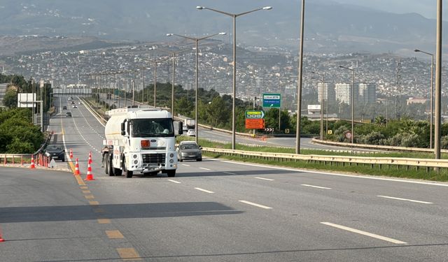 Hatay'da yakıt tankeriyle çarpışan işçi servisindeki 11 kişi yaralandı