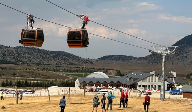 Isparta'daki Davraz Kayak Merkezi'nde kurtarma tatbikatı yapıldı