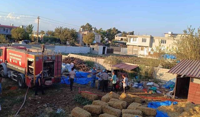 Kumlu’da samanlık yangını