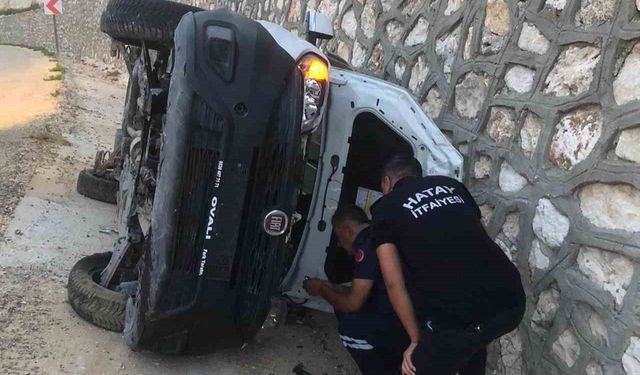 Yayladağı’nda trafik kazası: 2 yaralı