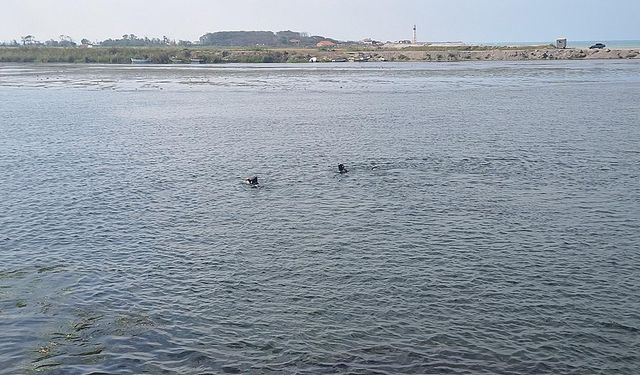 Kayık alabora oldu, balıkçıyı arama çalışması başlatıldı