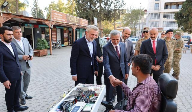 Vali Ünlüer, Trabzon Caddesi’nde İncelemelerde Bulundu