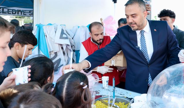 Başkan Toptaş; Gençlerimize destek olmaktan asla geri adım atmayacağız