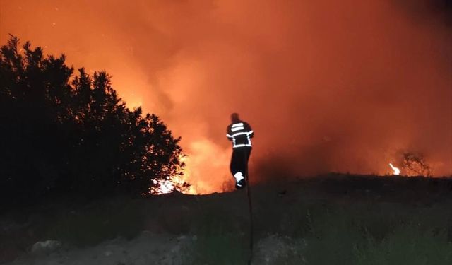 Hatay'da çıkan ev yangın söndürüldü