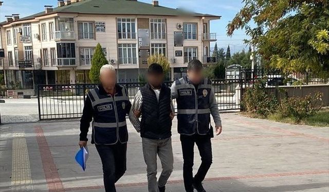 Burdur'da park halindeki otomobili çaldığı iddia edilen zanlı tutuklandı