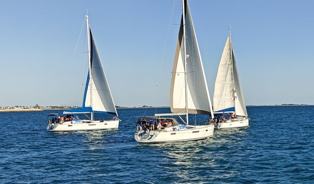 Mersin'de engellilere yönelik "Ruhun Yelkenleri" projesi kapsamında festival yapıldı