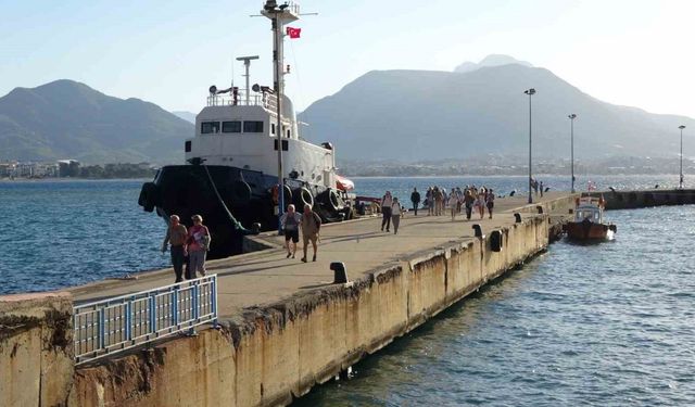 Alanya ekonomisine ‘’kruvaziyer’’ gemileri katkı sağlıyor