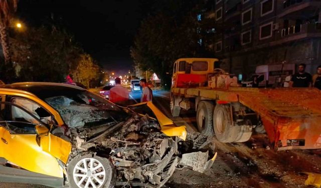 Antalya’da zincirleme kaza: 1 yaralı