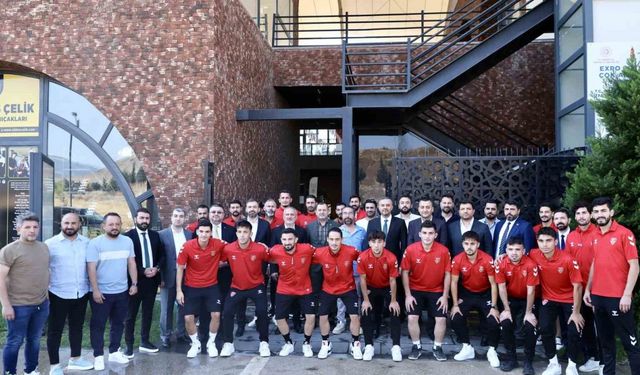 Başkan Toptaş’tan sezon öncesi Onikişubat Spor Kulübü’ne moral daveti