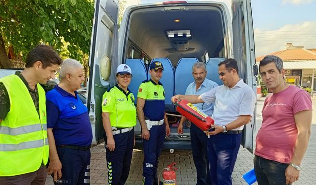 Kemer’de servis araçlarına sıkı denetim