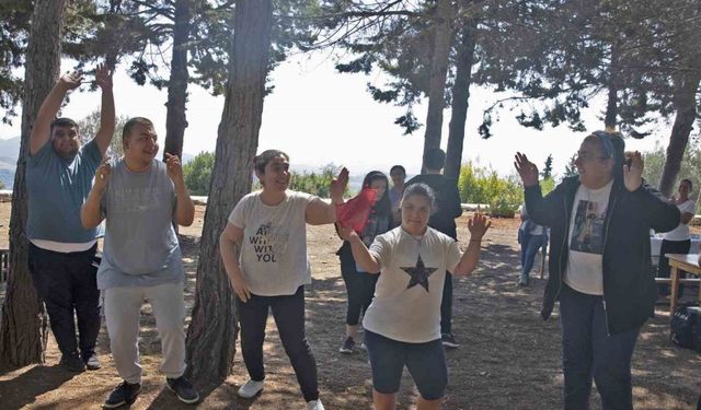 Özel bireyler Darısekisi Örnek Köyünü gezdi