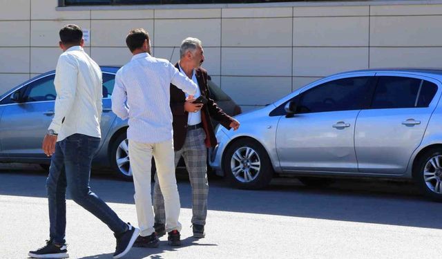 Yıldırım çarpması sonucu ölen 17 yaşındaki Selahattin’in cenazesi babası tarafından alındı