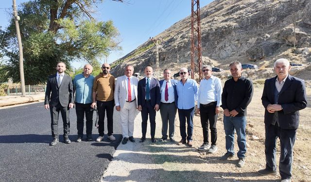 Başkan Kıraç, Asfalt Çalışmalarıyla İlgili Basın Mensuplarına Bilgi Verdi