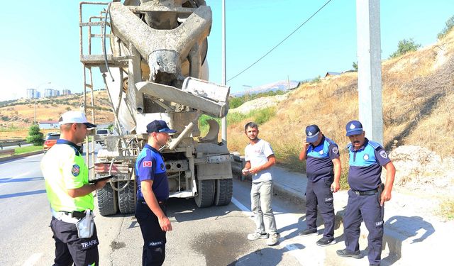 Büyükşehir’den Ağır Tonajlı Araçlara Sıkı Denetim