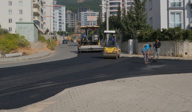 Onikişubat Belediyesi, Yatırımlarıyla Ulaşımı İyileştirmeye Devam Ediyor