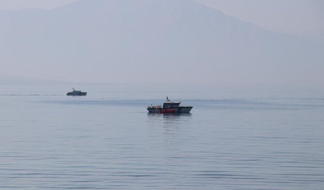 Van'da kaybolan Rojin'i arama çalışmaları devam ediyor